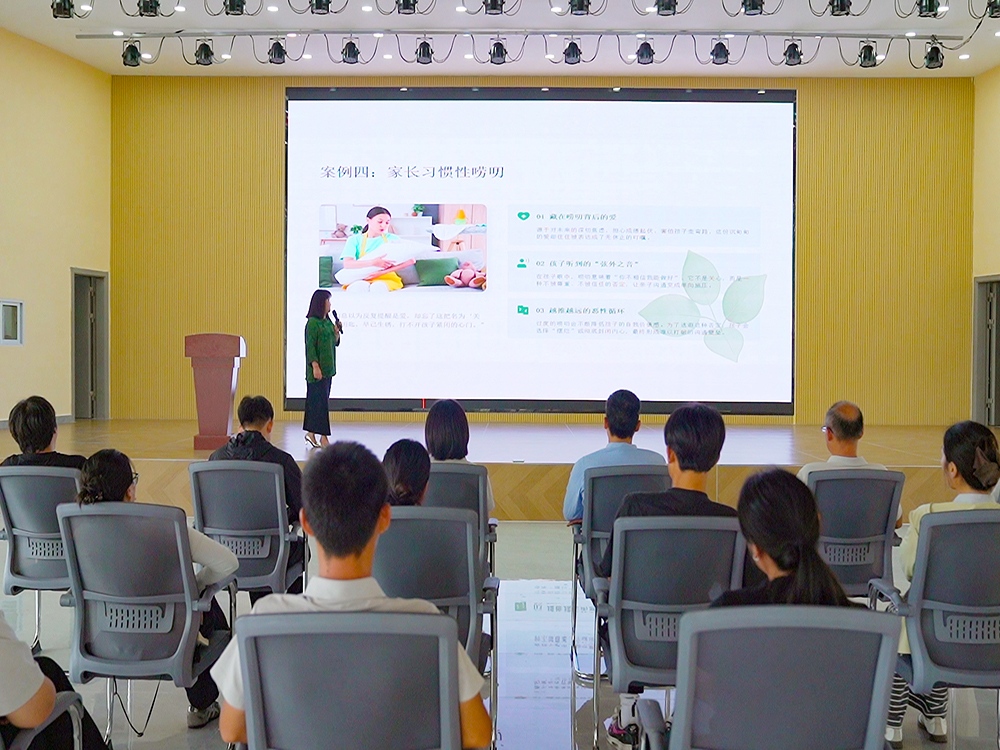云南大理正规孩子不读书管教学校联系电话